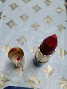 Iconic Matte Lipstick(Vegan)