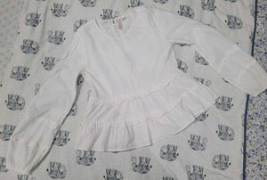 H&M White Peplum Ruffle Blouse