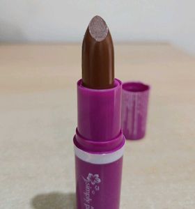 Avon Simply Pretty Lipstick Coffee Bean