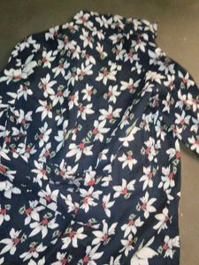 floral shirt