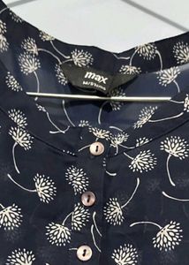 Chic Sleeveless Floral Print Top