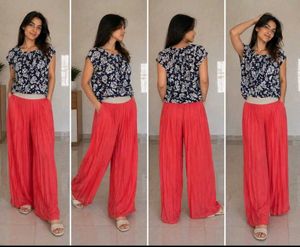 Floral Print Smocked Neck Top