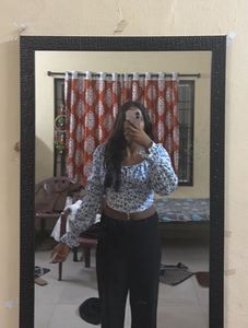 Blue Floral Puff Sleeve Crop Top