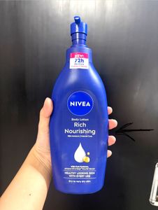 Nivea Rich Nourishing Body Lotion