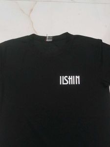 Navy Blue Men's T-Shirt and black tshirt