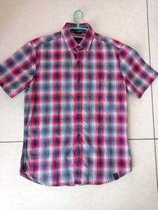 JOHN PLAYERS JEANS SHIRT UNUSED