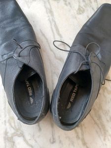 Red Tape Black Leather Dress Shoes