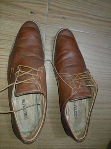 Red Tape Casual Shoes