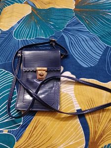 Stylish Blue Crossbody Bag