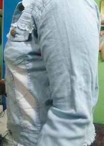 Denim Jeasn Jacket. L size