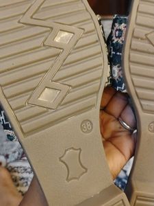 Stylish Bow Flip-Flops for Women