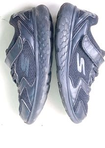 UNISEX Skechers Black Go Run