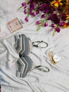 🇳🇿💫🎀Designer Striped Bra