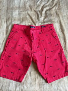 Vibrant Shark Print Men's Shorts