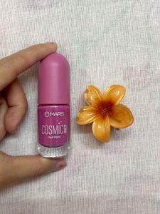 Mars Cosmic Hues- Nova Nail Paint and hair clip
