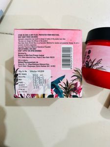 buy one get 1 free)🔥😍Yahvi &amp; Mamaearth Skincare