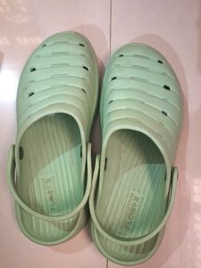 Light Green Comfort Clogs