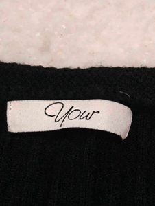 Black Cropped Knit Cardigan