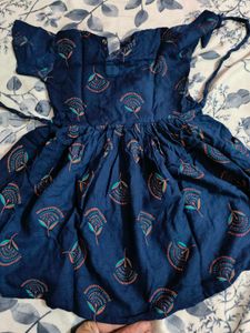 Bundles of 3 suits  gir