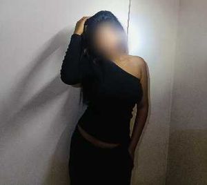 Black One-Shoulder Crop Top