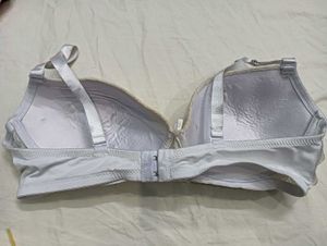 Lace Trim💙 Padded Bra