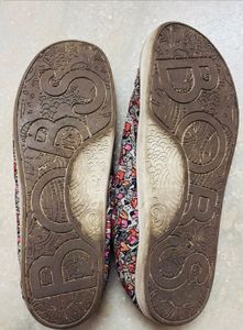 Skechers Floral Print Canvas Lace-Up Shoes