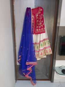 Price Drop trendy organza lehengha