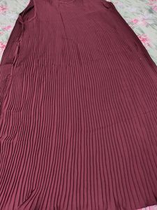 Burgundy Pleated Sleeveless Dress