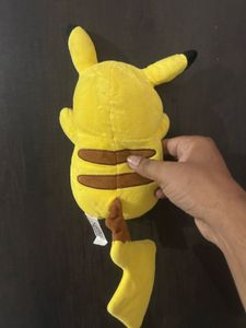 Pokemon Pikachu plush