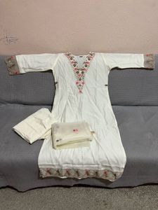 Elegant Embroidered Kurta Set with Dupatta