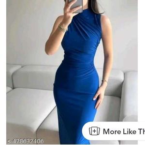 blue dress