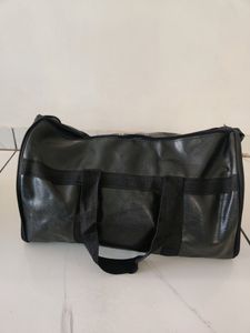 Duffle BAG 🛍️