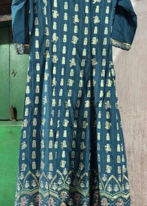 Aurelia Embroidered Kurti