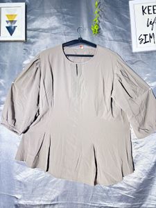 Chic Grey Balloon Sleeve Top