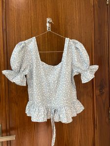 Chic Floral Puff Sleeve Peplum Top