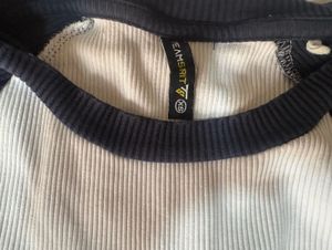 NEW YORK Graphic Ribbed Top