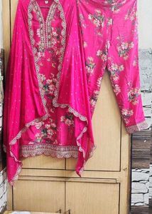 Mirror work Floral Embroidered  kurta pant dupatta