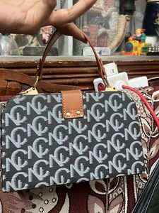 Box Sling Bag
