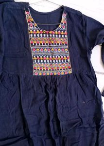 💫 Embroidered Kurta For Women