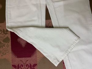 Baggy jeans