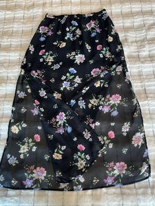 H&amp;M - Floral Sheer Skirt