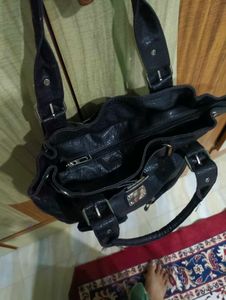 Chic Black Faux Leather Shoulder Bag