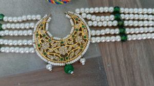 Elegant Pearl Choker Necklace Set