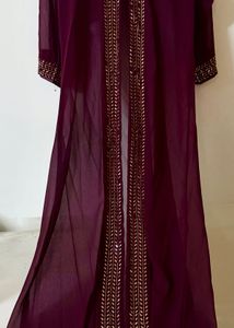 Girls Maroon Embellished 3Piece Ethnic Gown Set