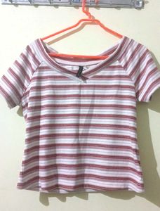 Women crop tshirt