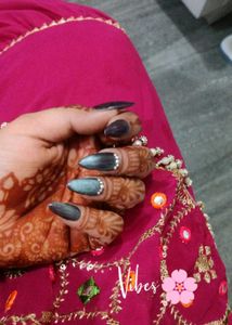 Stiletto Nails with Henna & Rhinestones