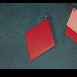 Women's Movable Wooden Earing