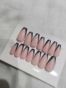 Pink &amp; Black French Tip Press-On Nails