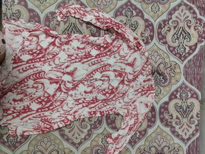 Red and White Printed Kurta
