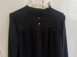 Chic Black Ruffled High Neck Top